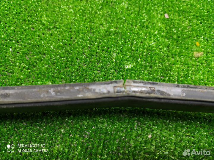 Молдинг лобового стекла левый Ford Focus 3 CB xqda