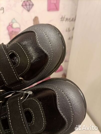 Новые кроссовки натуральная кожа