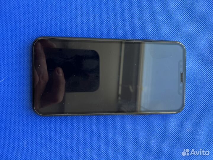 iPhone 11 Pro, 64 ГБ