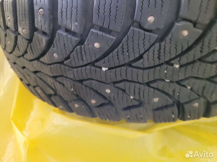 Pirelli Formula Ice 185/65 R15