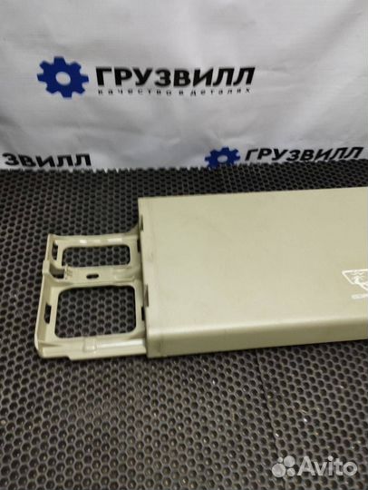 Обшивка салона Volvo FH4 84104108