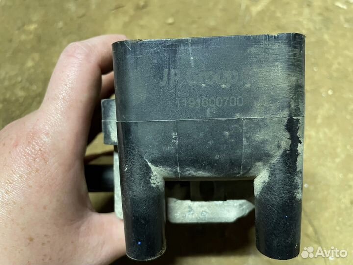 Катушка зажигания Skoda Fabia 2001г 1.4 AUB