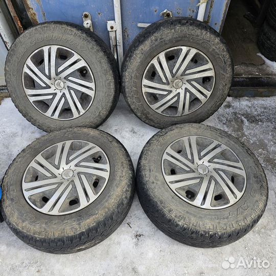 205/70 R15 Toyo Open Country A/T Лето Штампованные