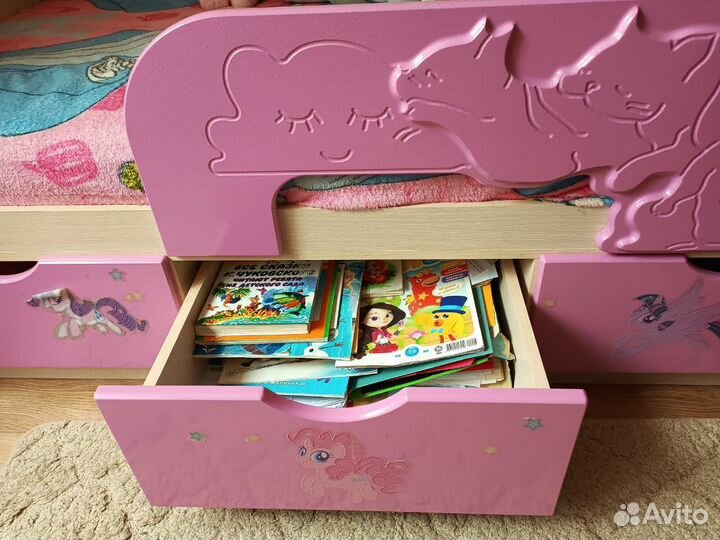 Детская кровать от 3 лет с бортиками