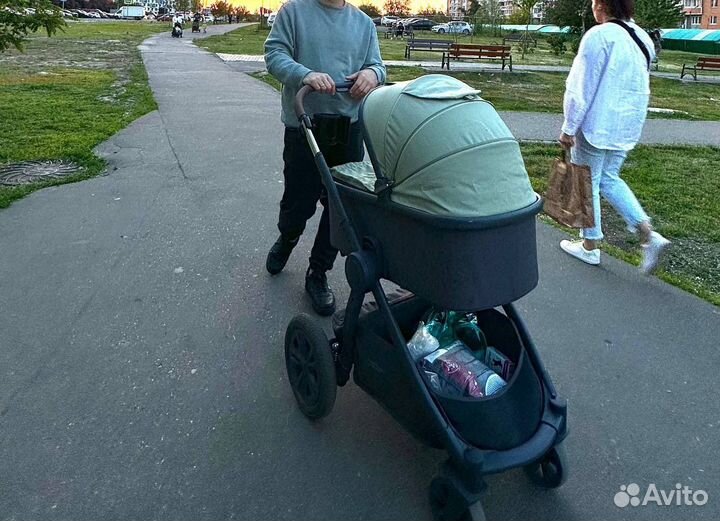 Коляска happy baby mommer pro 2в1