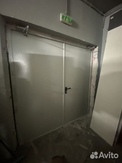 Противопожарные металлические двери