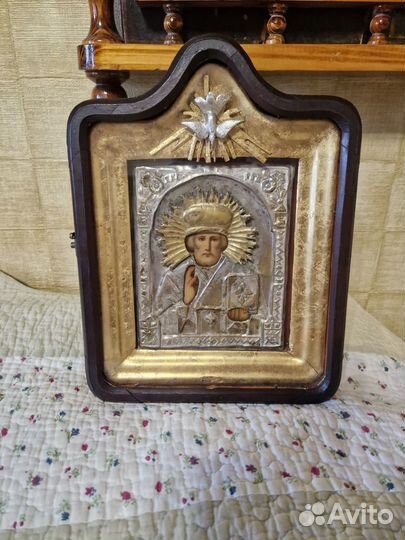 Старинная икона, киот 19в Николай чудотворец 15х18
