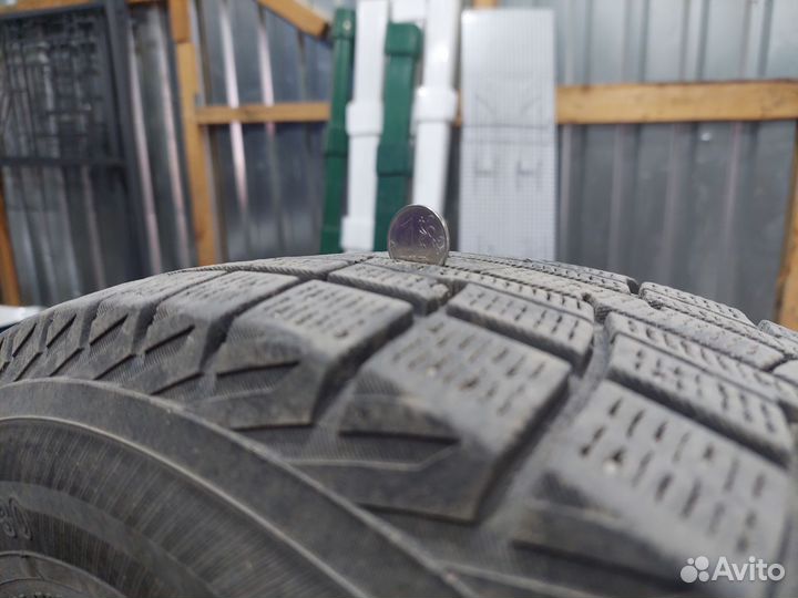 Yokohama Ice Guard IG30 175/70 R14