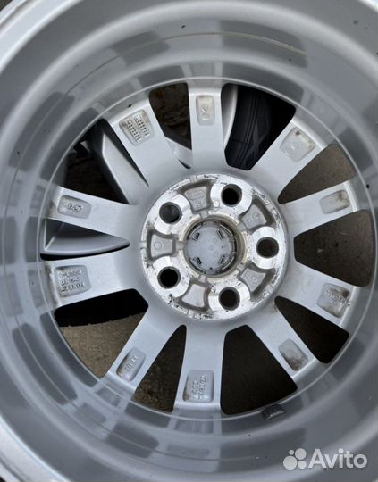 Оригинальные колёса Toyota Camry V70 R16