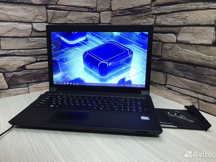 Быстрый ноутбук Lеnоvо для oфиса 4gb/500gb