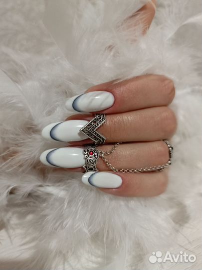 Мастер маникюра