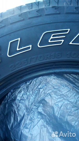 Bridgestone Dueler A/T 225/70 R16