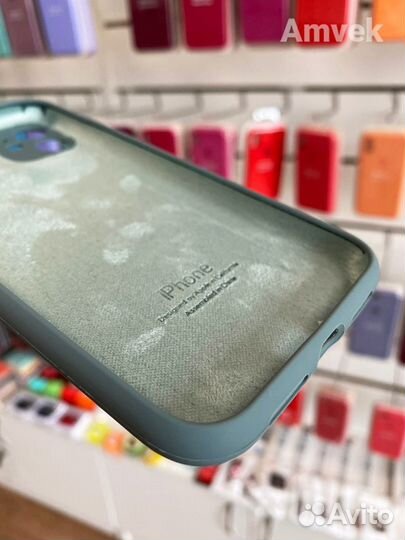 Чехол для iPhone 11 (Защита камеры) Темно-зеленый