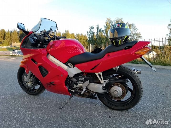 Мотоцикл в идеальном состояии