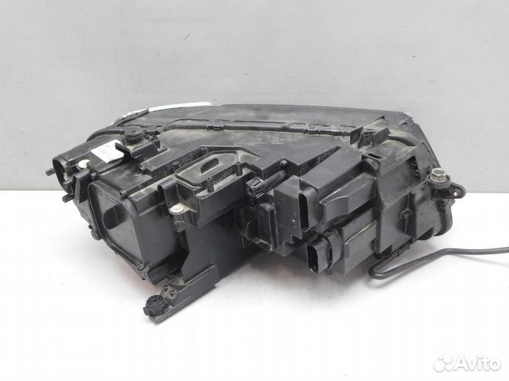 Фара левая Volkswagen Tiguan