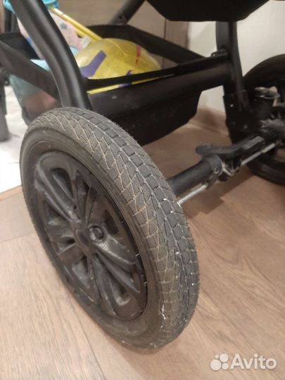 Коляска 2 в 1 Happy baby Momer