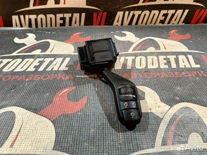 Переключатель дворников Ford Focus 2