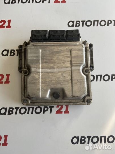 Блок управления эбу Renault Trafic/Opel Vivaro