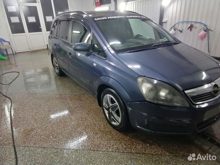 Opel Zafira 1.6 МТ, 2007, 350 000 км