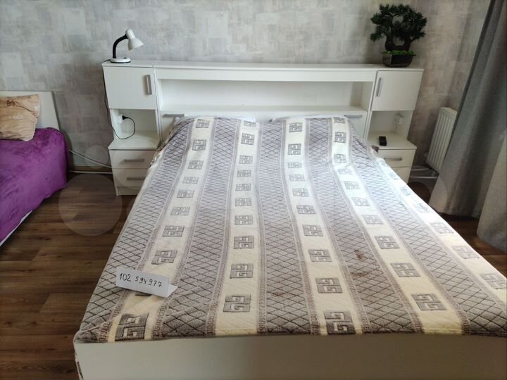 1-к. квартира, 42 м², 1/2 эт.