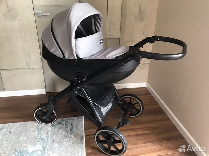 Коляска peppy zoom