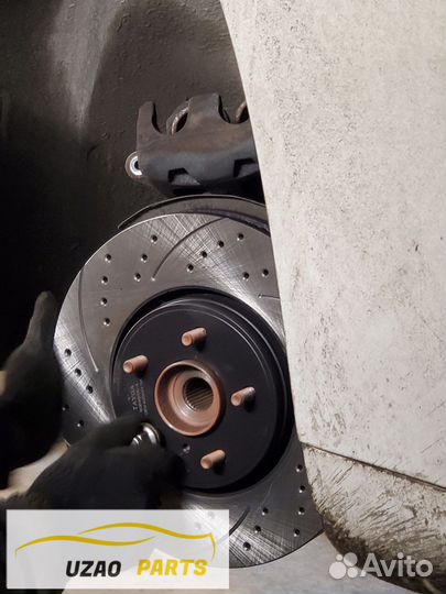 Тормозные диски передние Infiniti g25/37 m25/37 FX