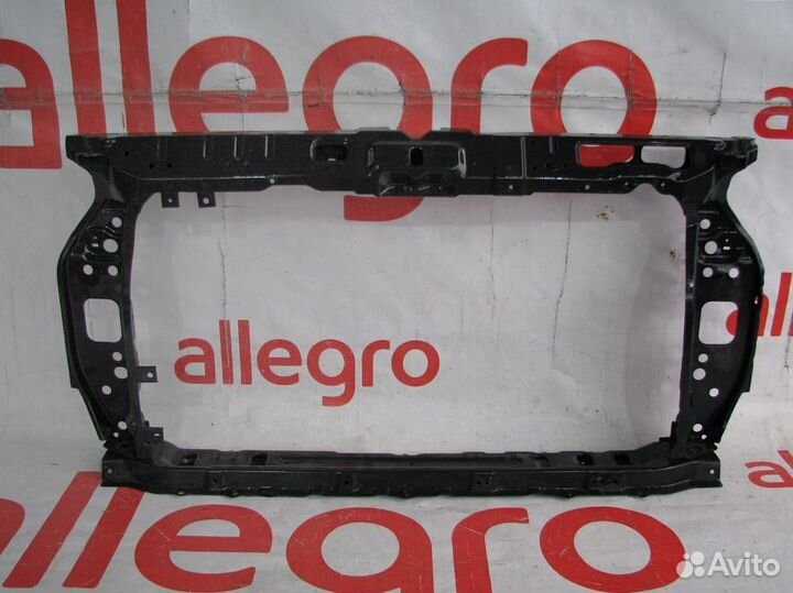 Hyundai Solaris панель передняя телевизор 2011+