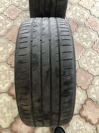 Habilead HF330 245/40 R18