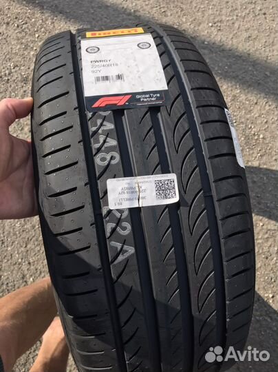 Pirelli Powergy 225/40 R18 Y