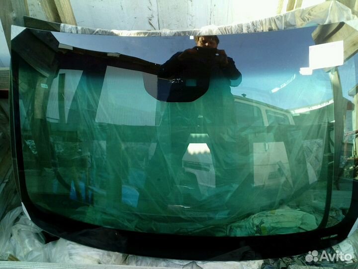 Лобовое стекло на Chevrolet Cruze