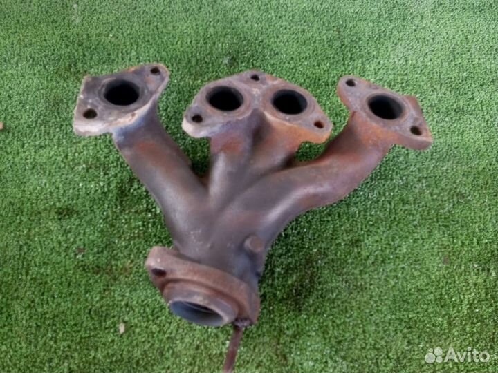 Коллектор выпускной Renault symbol 1