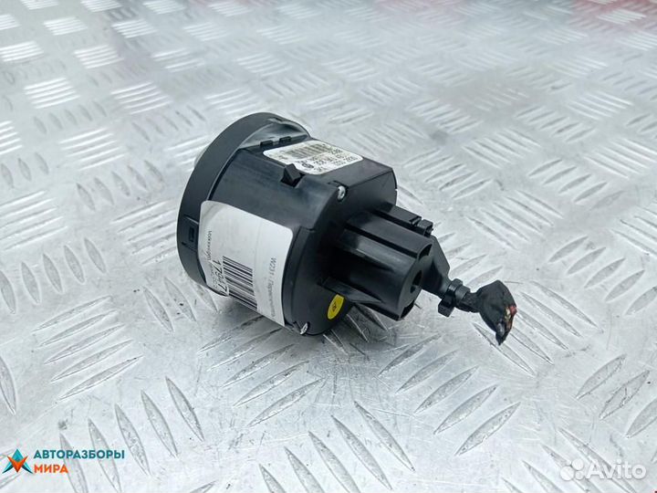 Переключатель света Volkswagen Passat CC 2009