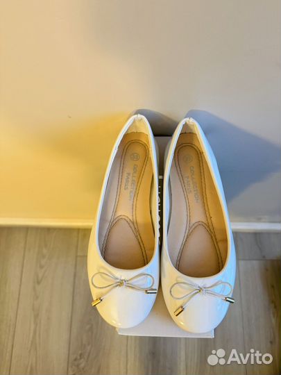 Балетки детские белые