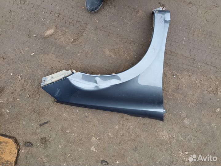 Крыло гранта FL