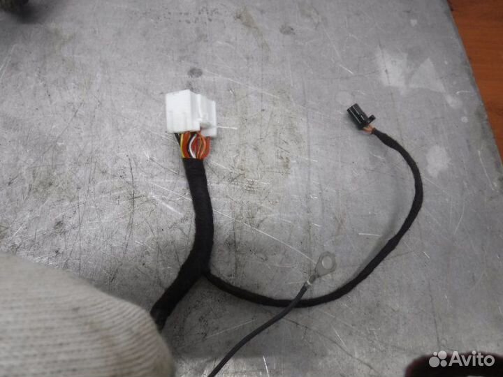 Проводка двери багажника Лада Веста SW 21129 2018
