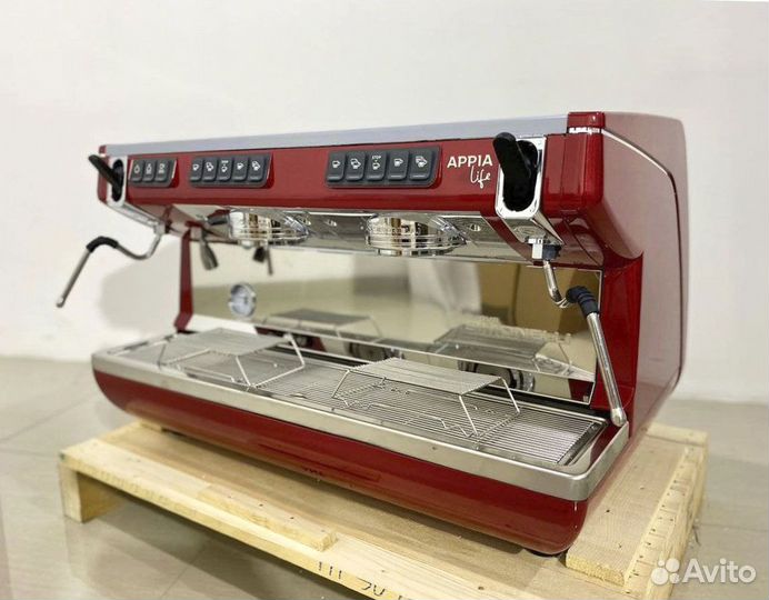 Кофемашина Nuova Simonelli Appia (Новая)