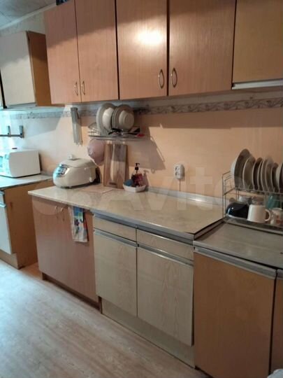 Комната 13 м² в 5-к., 4/9 эт.