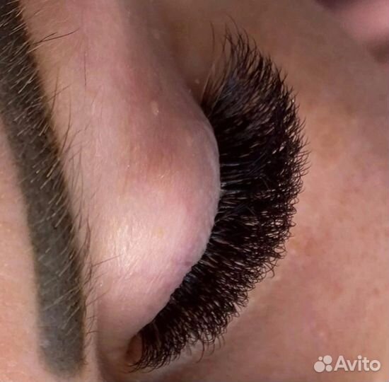 Наращивание ресниц и волос на дому