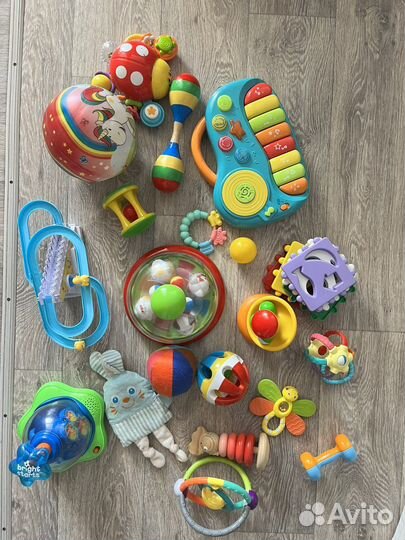 Игрушки для малыша