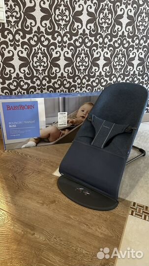 Шезлонг детский Babybjorn Bliss