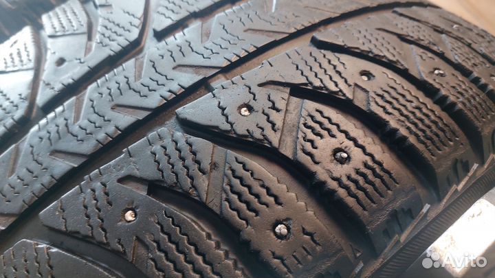 Bridgestone Ice Cruiser 7000 235/50 R18 101T