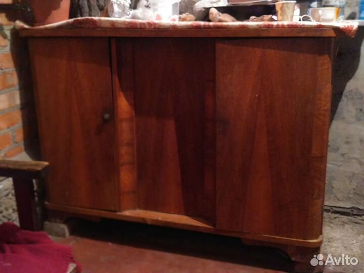 Ретро стол тумба