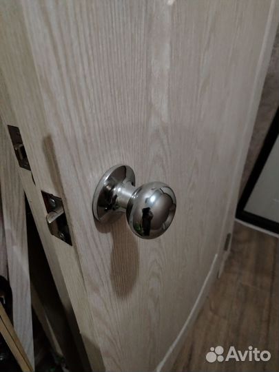 Двери межкомнатные с коробкой
