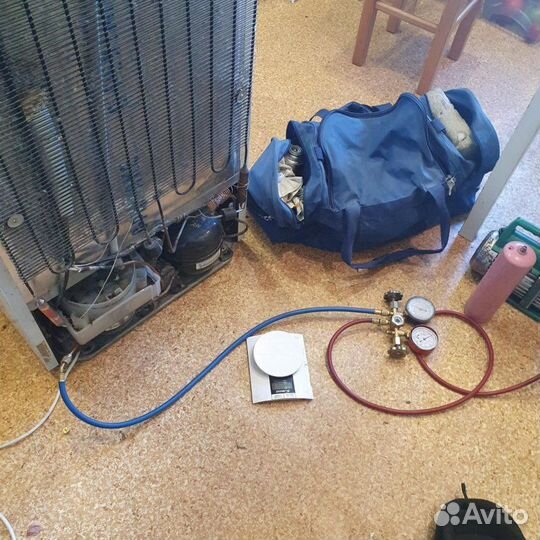 Ремонт холодильников на дому мастер выезд вызов