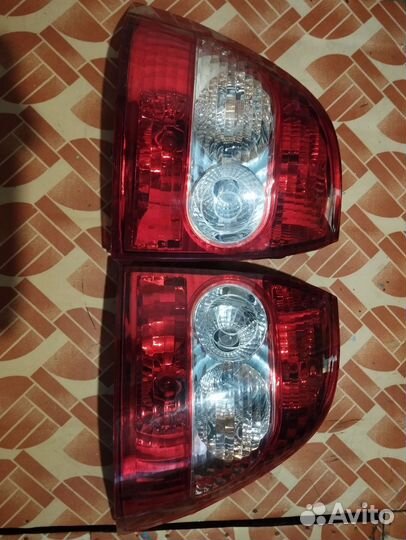 Задние фонари приора