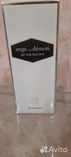 Givenchy angel ou demon