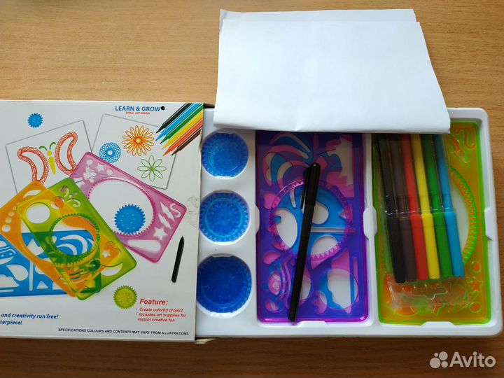 Набор для рисования, трафареты