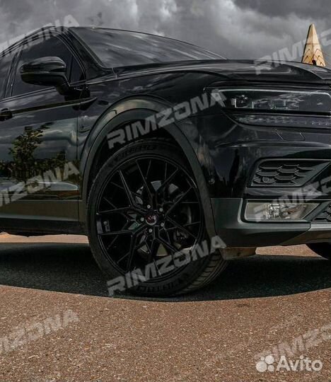 Литой диск HRE R18 5x112