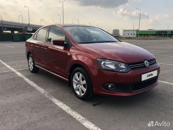 Volkswagen Polo 1.6 AT, 2012, 169 100 км
