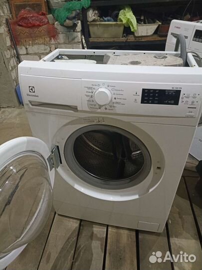 Electrolux EWS1052EEU